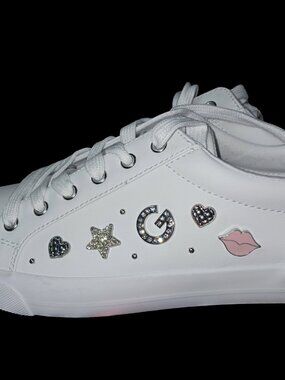 NWT GBG Guess Embellished White Sneakers – Women’s
